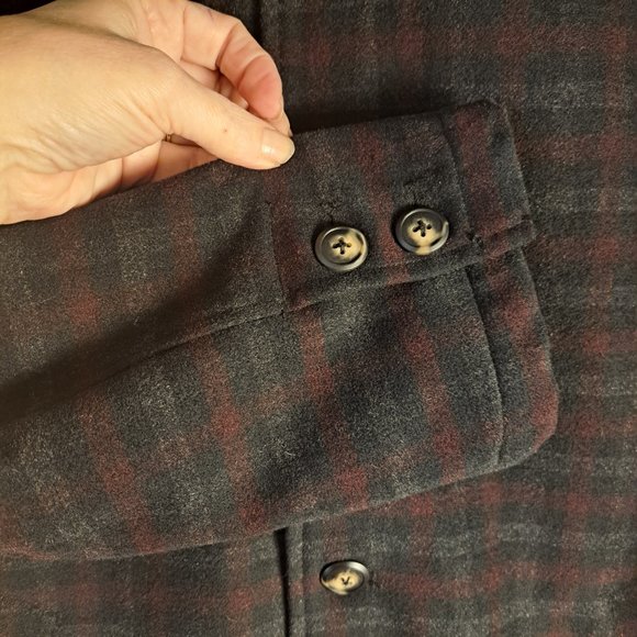 Men's Utex Plaid Button Front Wool Blend Coat Shacket Sz Large - Picture 7 of 9